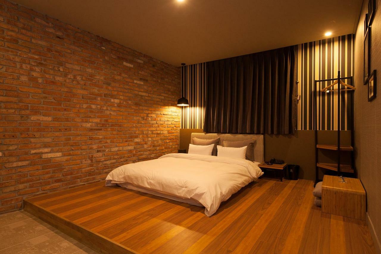 Hotel Gray Changwon Esterno foto